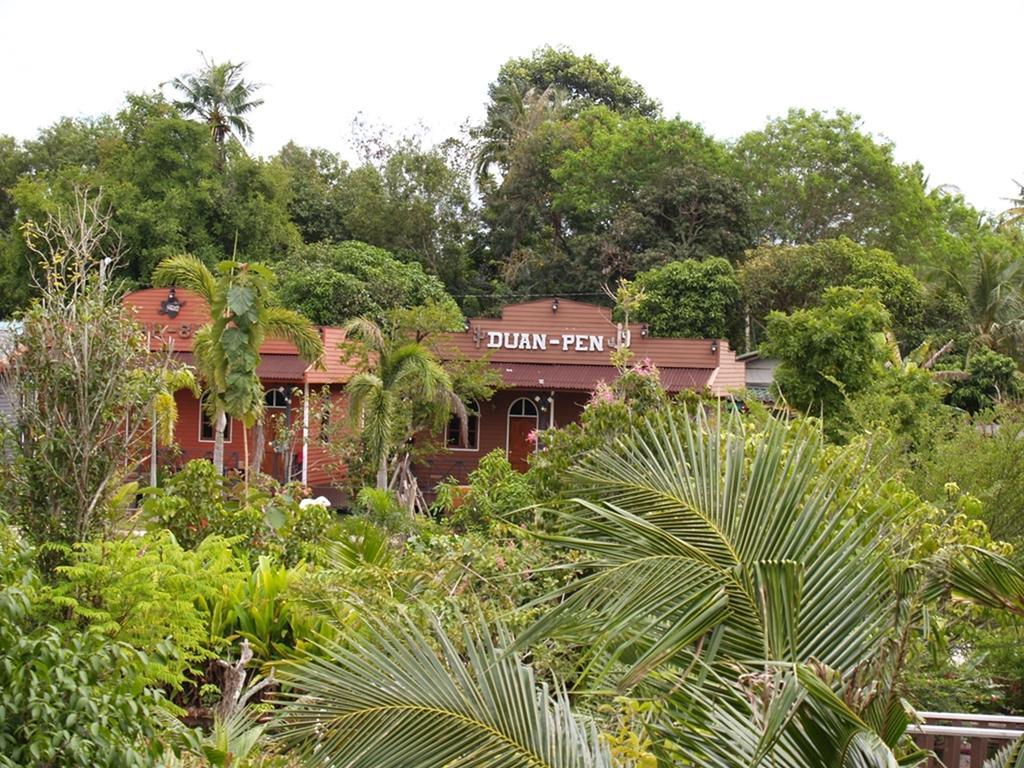 Cowboy Farm Resort Pattaya Banhuajjaj Kültér fotó