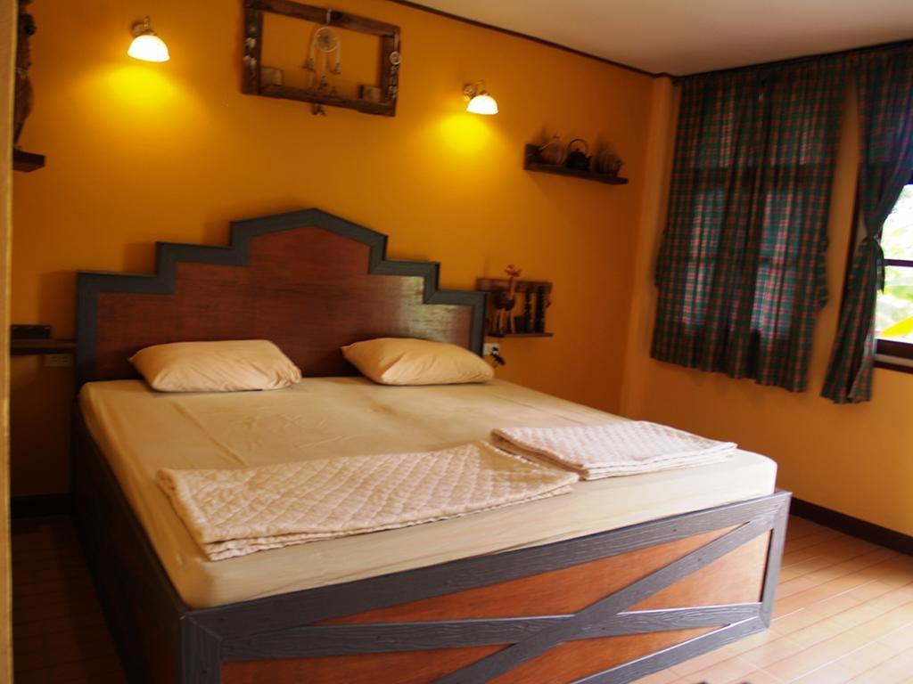 Cowboy Farm Resort Pattaya Banhuajjaj Kültér fotó